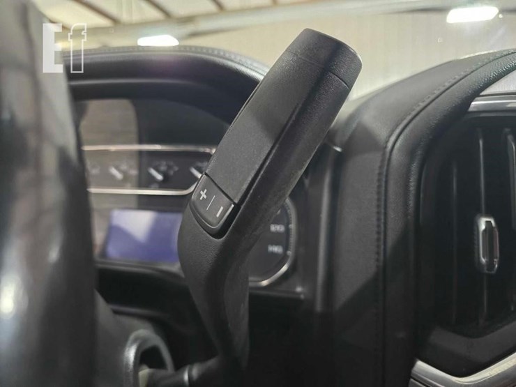 2021-gmc-sierra-1500-image-15