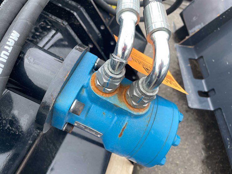 #7041-•-unused-agt-68"-skid-steer-flail-mower-cutter-(o10)-image-8