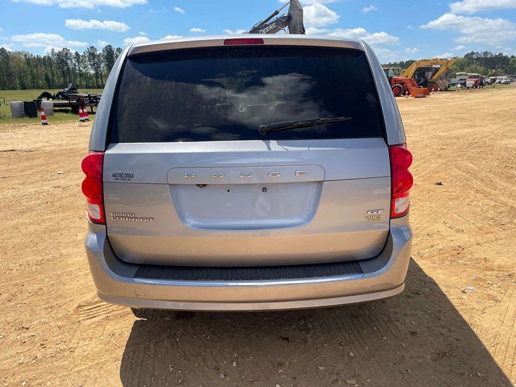 2019-dodge-grand-caravan-gt-image-6