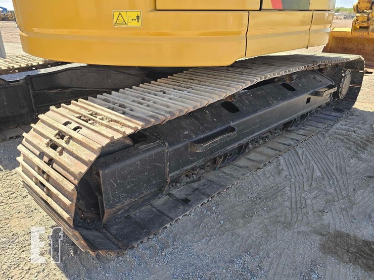 2019-caterpillar-325flcr-image-37