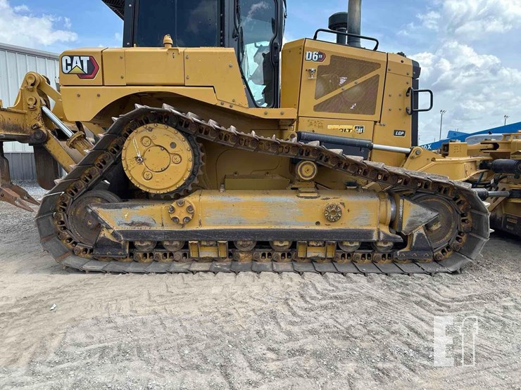 2020-caterpillar-d6-xe-lgp-image-38