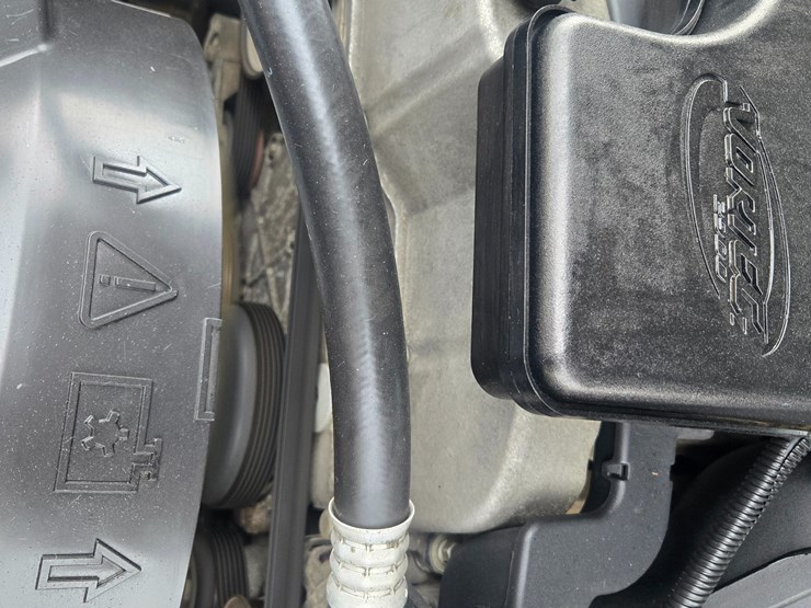 2011-chevrolet-colorado-image-26