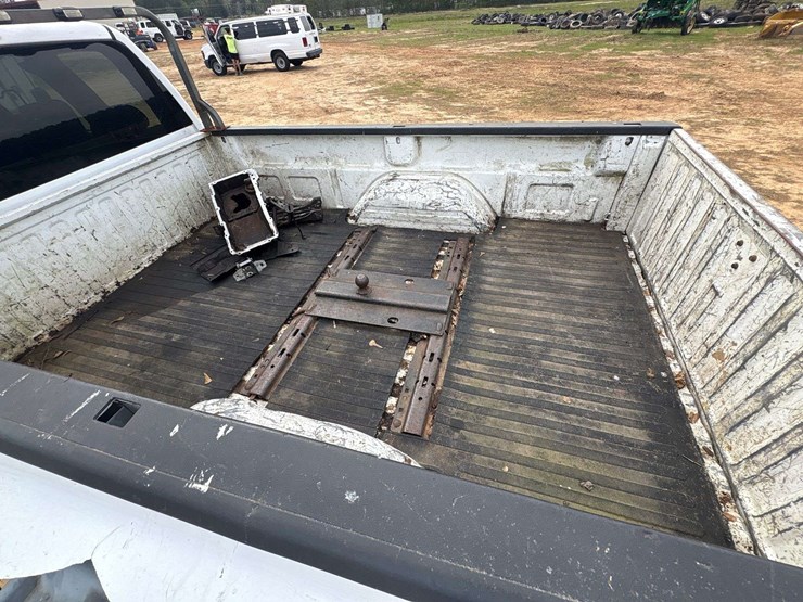 2001-gmc-sierra-2500-image-21