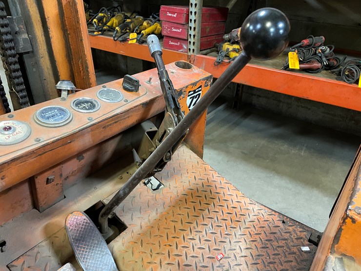 #1466-•-yale-5000-lb-lift-capacity-forklift-(pr4)-image-19