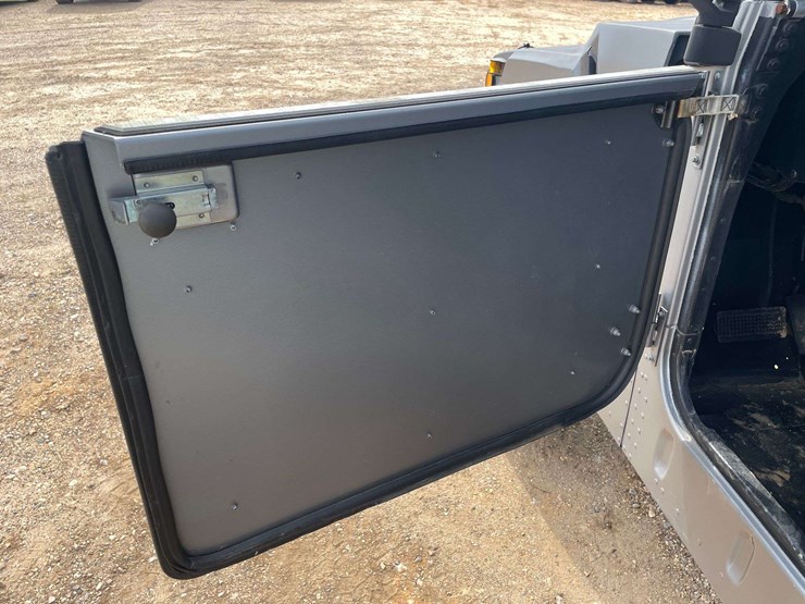 1988-am-general-m998-image-10