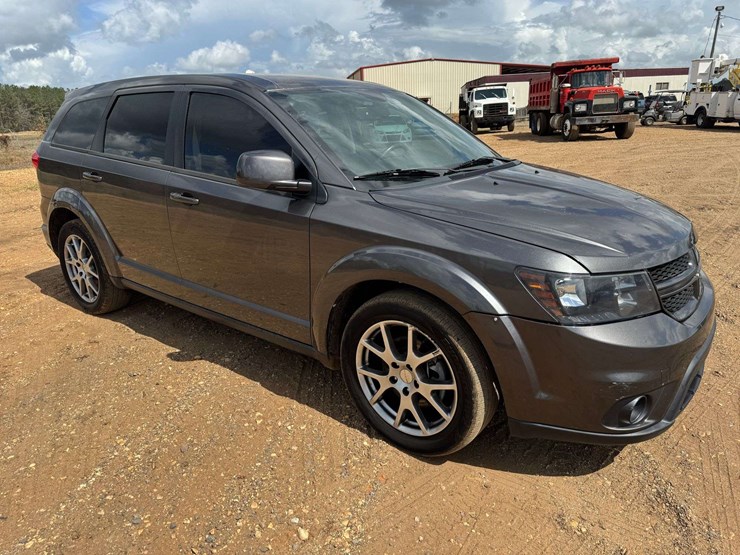 2015-dodge-journey-r/t-image-2