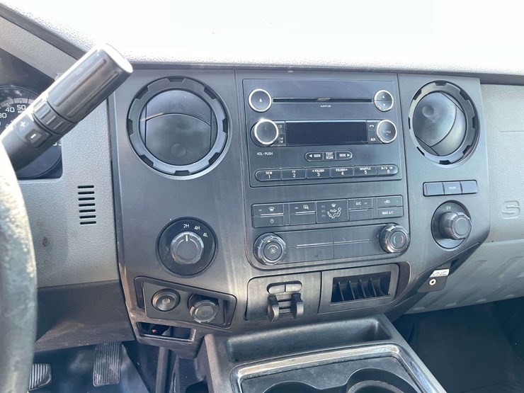 2015-ford-f350-image-13