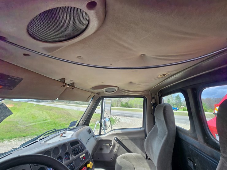 2001-sterling-a9500-image-55