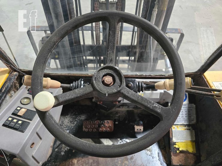 2008-jcb-930-image-12