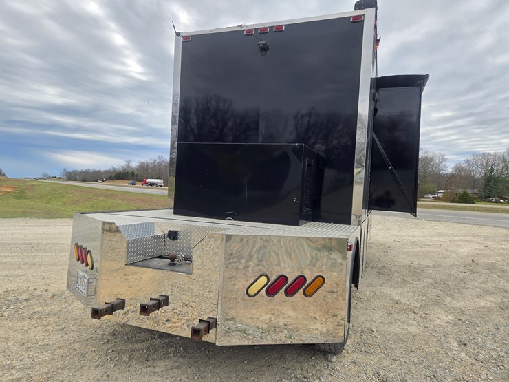 1990-international-4900-image-19