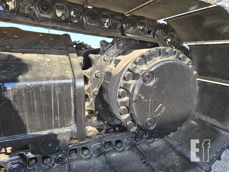 2017-caterpillar-326fl-image-31