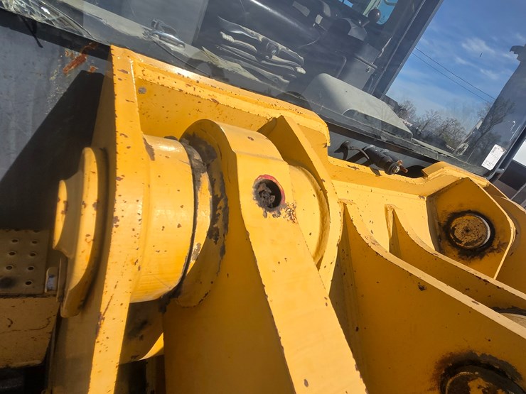 2004-deere-755c-image-89