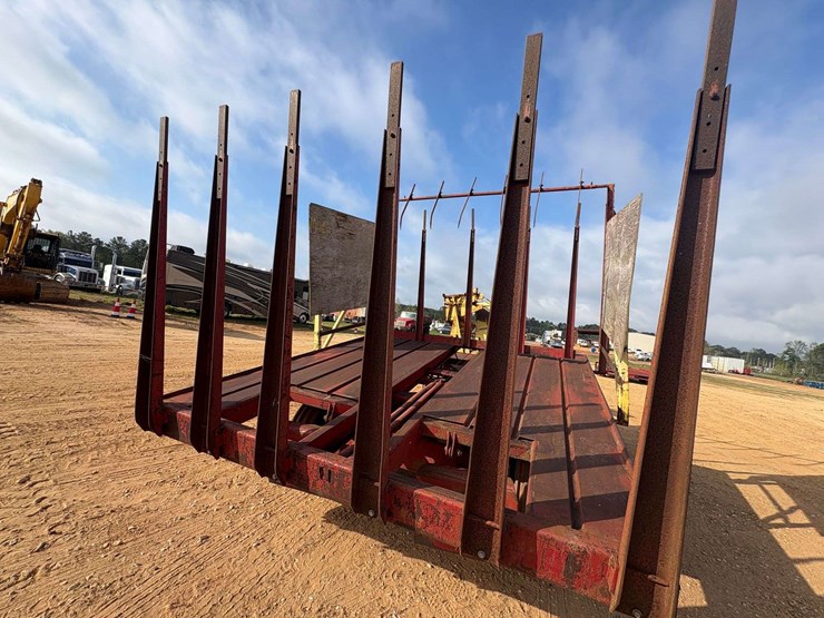 new-holland-1033-image-16