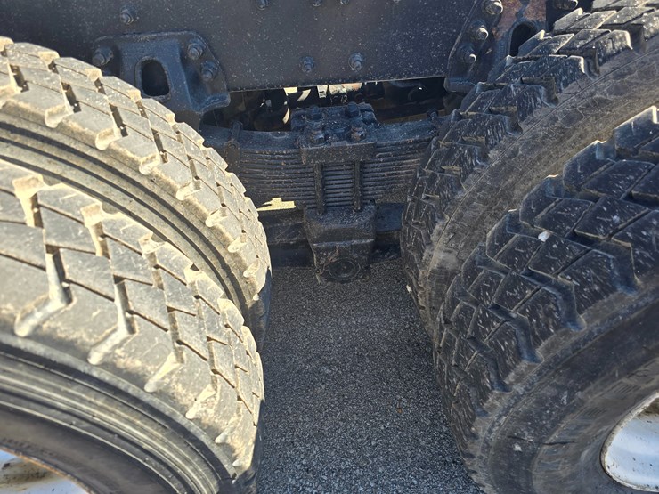 2000-sterling-l9500-image-43