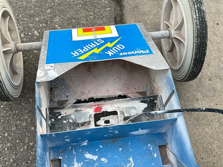 #7014-•-pioneer-quick-striper-(o3)-image-9