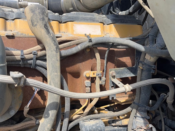 2004-kenworth-w900-image-53