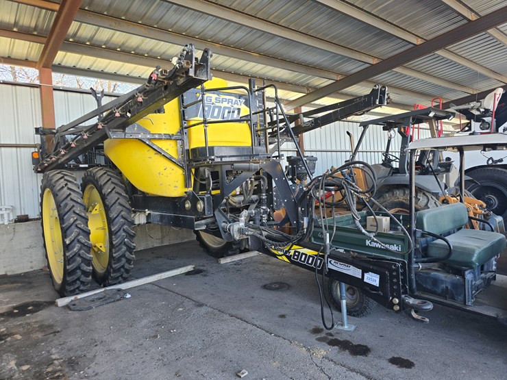 2019-ag-spray-equipment-8000-image-1