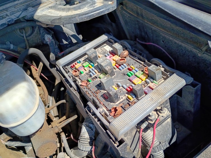 2007-chevrolet-silverado-2500-image-22