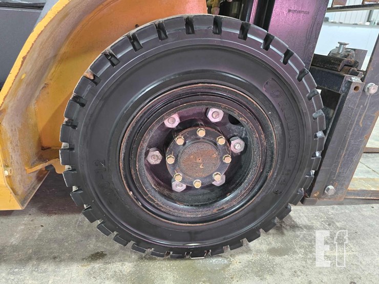 2021-caterpillar-gp25n-image-24