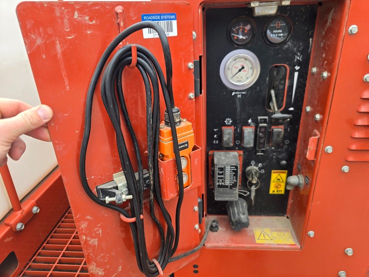 2017-ditch-witch-fx30-image-41