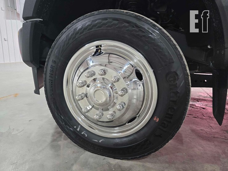 2024-ford-f550-sd-image-27