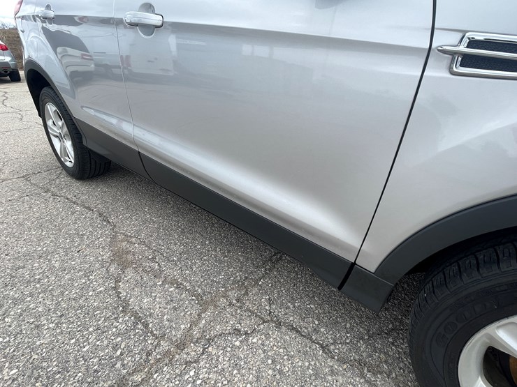 2015-ford-escape-image-14