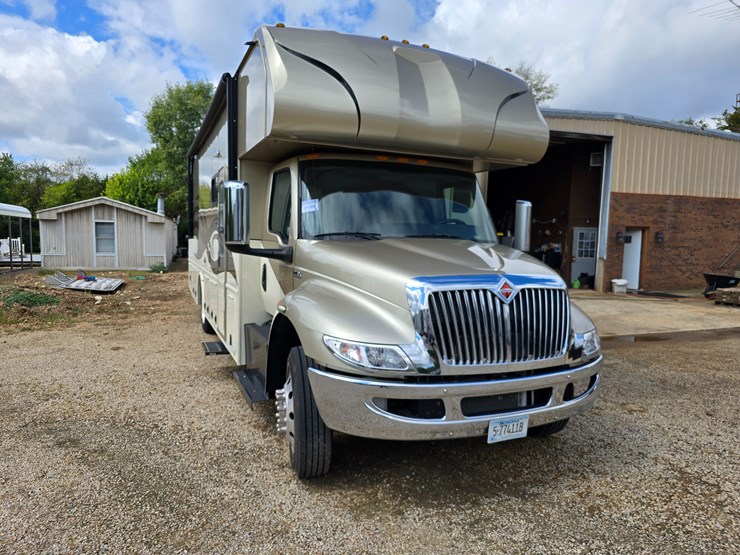 2021-international-mv607-image-42