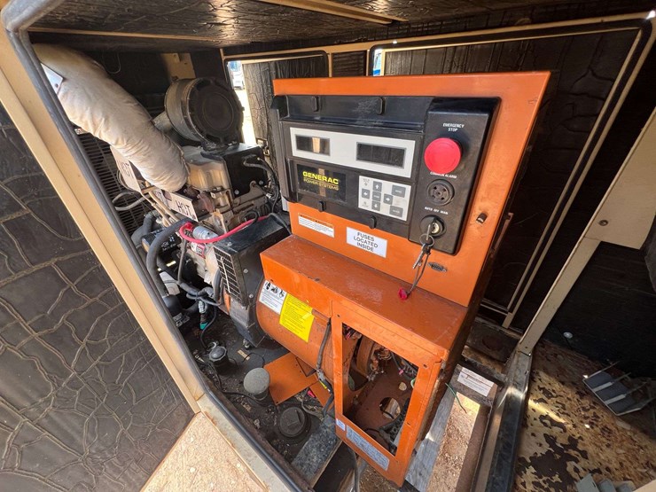 2007-generac-25-kw-image-14