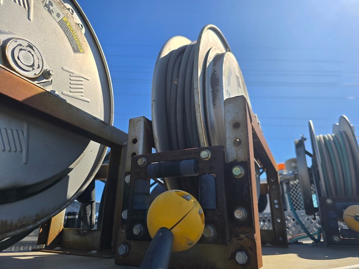 2008-international-durastar-4300-image-98