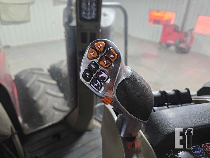 2017-case-ih-magnum-340-image-16