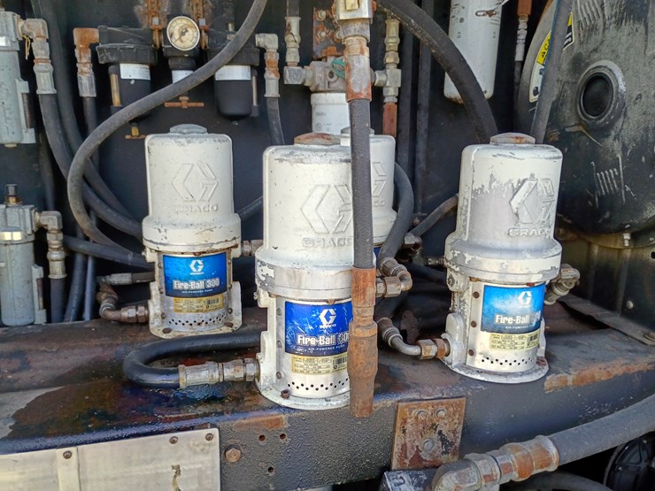 2005-ford-f750-image-76