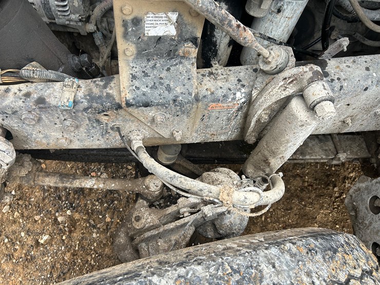 2001-mack-rd688s-image-40