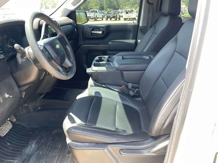 2019-chevrolet-silverado-1500-image-10