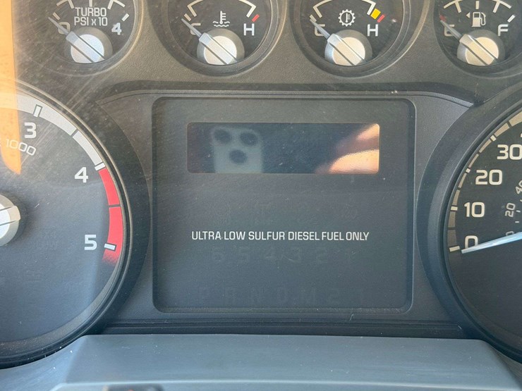 2015-ford-f350-image-13