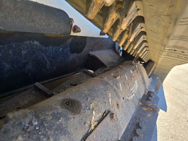 2020-bobcat-t770-image-30