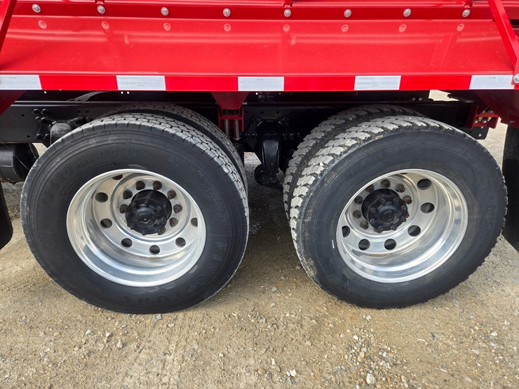 2001-sterling-a9500-image-93