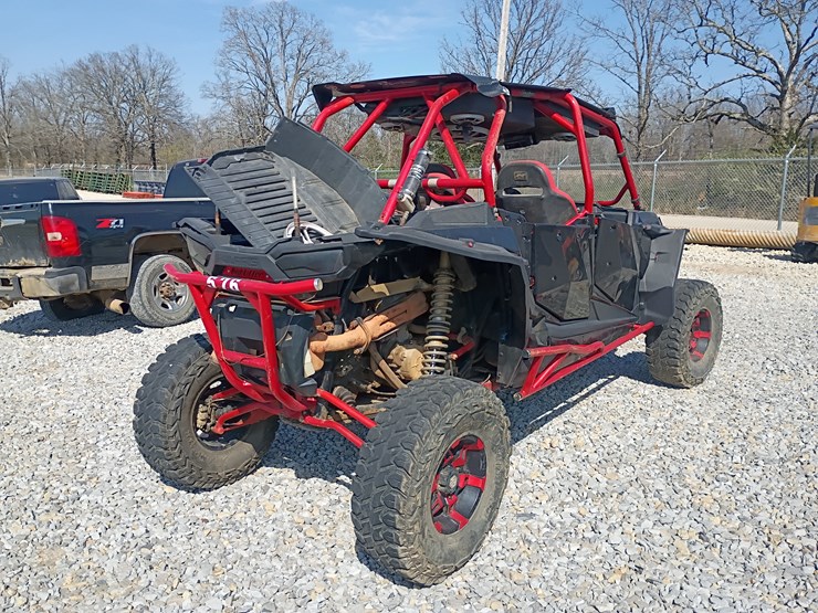 2015-polaris-ranger-image-9