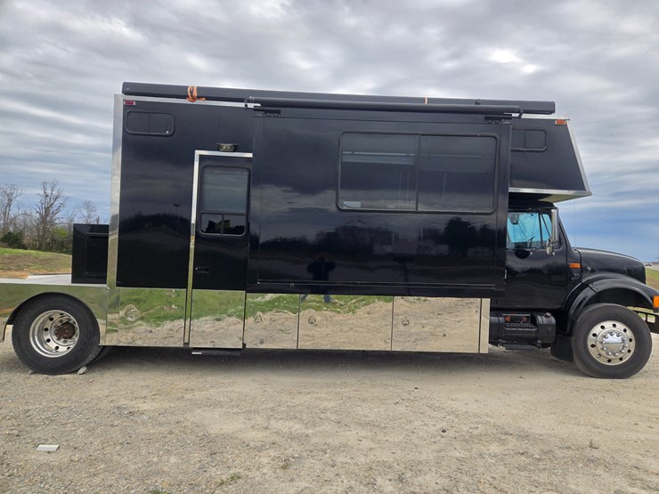 1990-international-4900-image-25