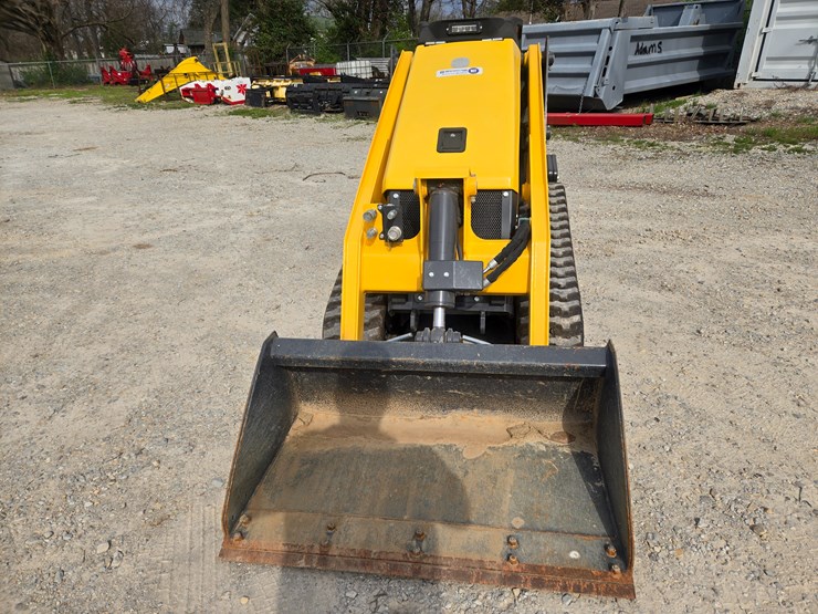 2023-new-holland-c314-image-18