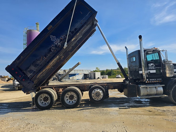#21305-•-2003-kenworth-dump-truck-image-70