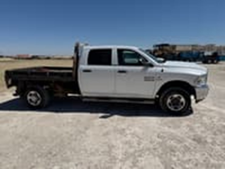 2014-ram-2500-tradesman-image-6