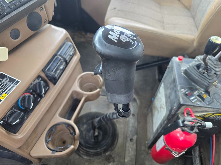 #22591-•-2007-mack-cv713-granite-roll-off-truck-image-52