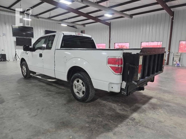 2013-ford-f150-xlt-image-4