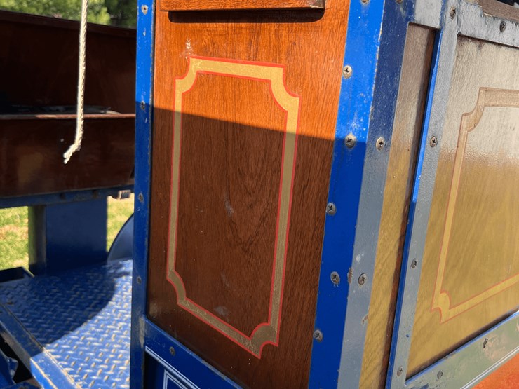 frick-steam-locomotive-with-track-image-107