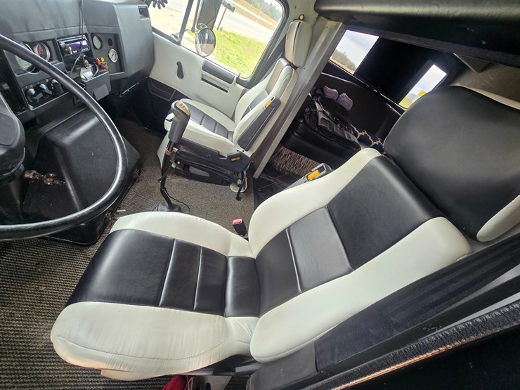 1990-international-4900-image-122