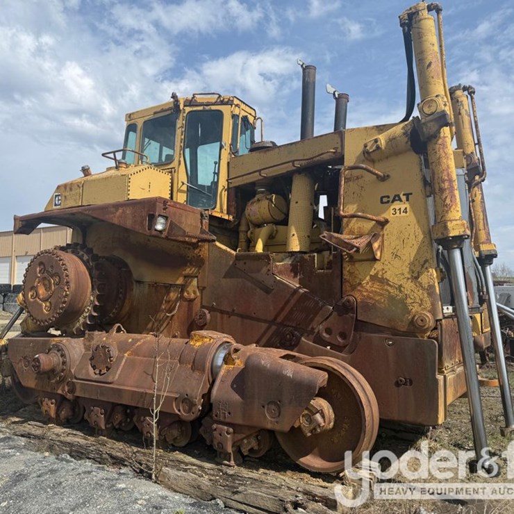 1982 CATERPILLAR D10