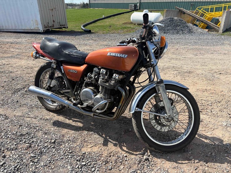 kawasaki-kz650-motorcycle-image-3