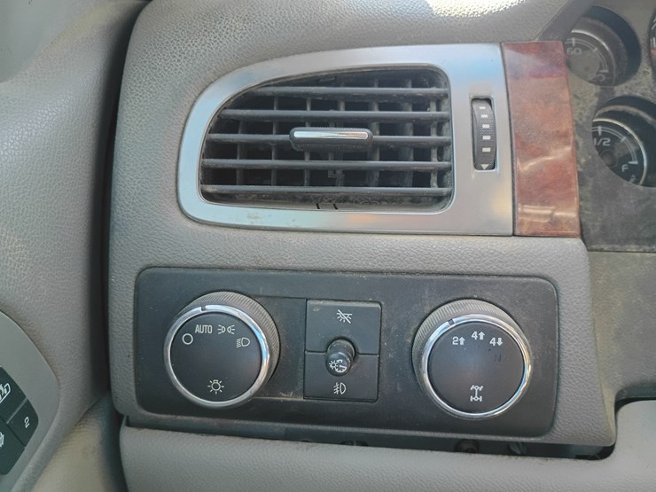 2007-chevrolet-silverado-2500-image-64