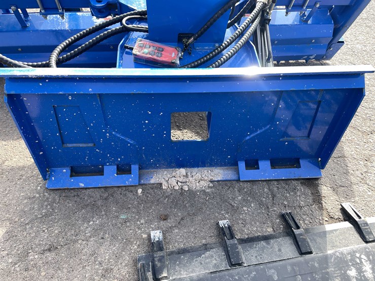 #7050-•-unused-top-cat-skid-steer-landscape-harley-rake-(o10)-image-13