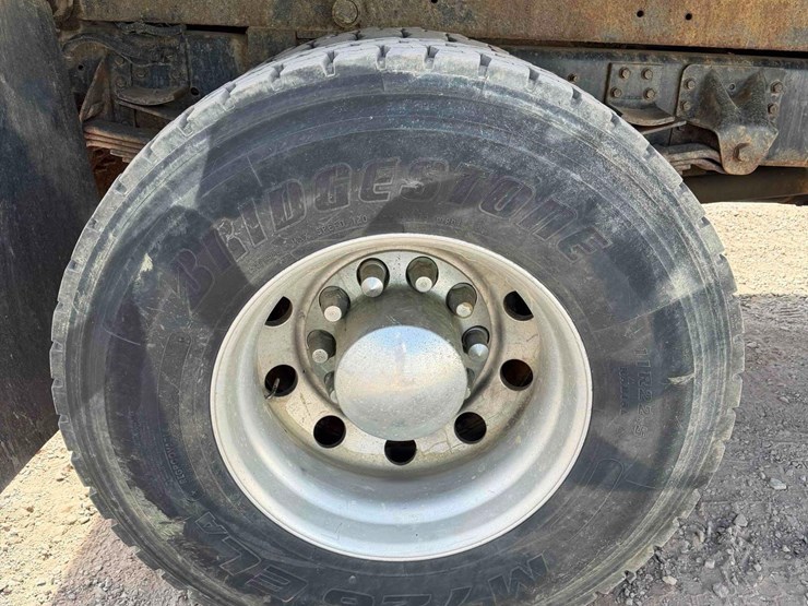 1995-gmc-topkick-image-12